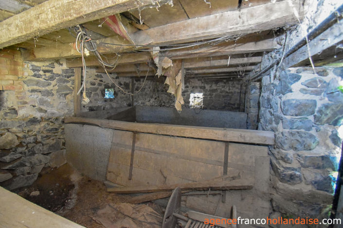 Image No.38-House for sale