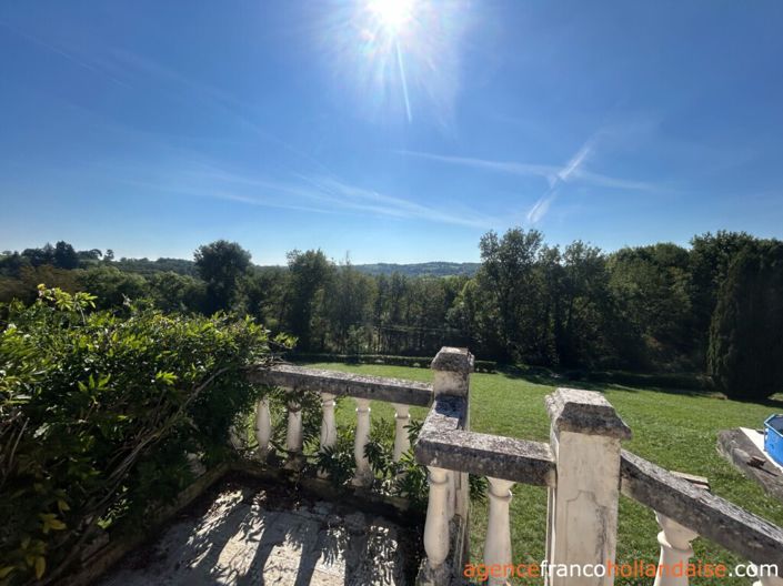 Image No.9-3 Bed House for sale