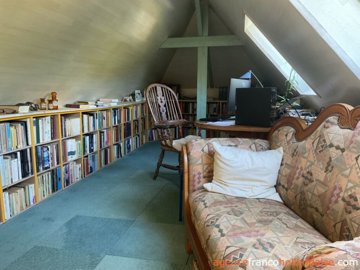 gelegen-in-een-parktuin-en-met-zwembad-12larg