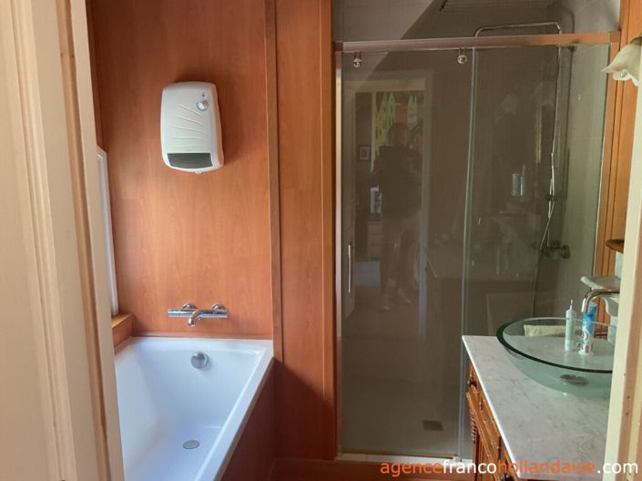 Image No.18-2 Bed House for sale