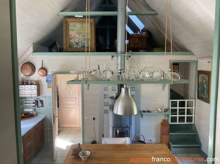 Image No.9-2 Bed House for sale