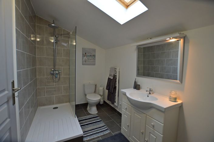 Image No.16-9 Bed Country House for sale