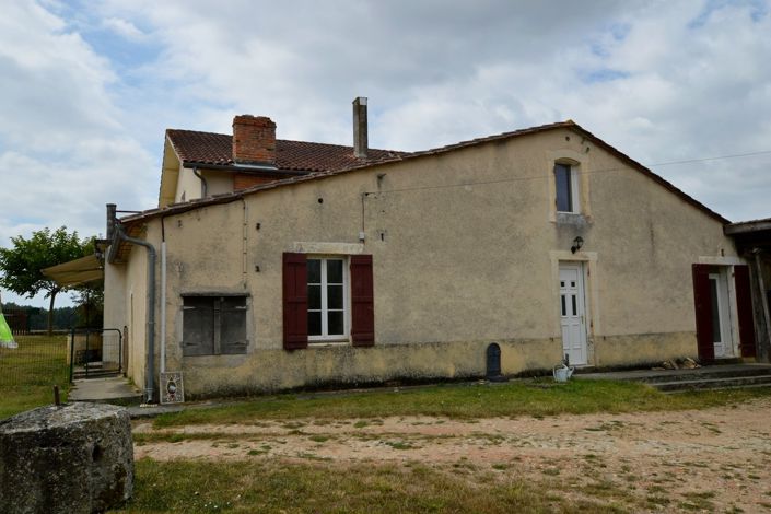 Image No.10-3 Bed Country House for sale