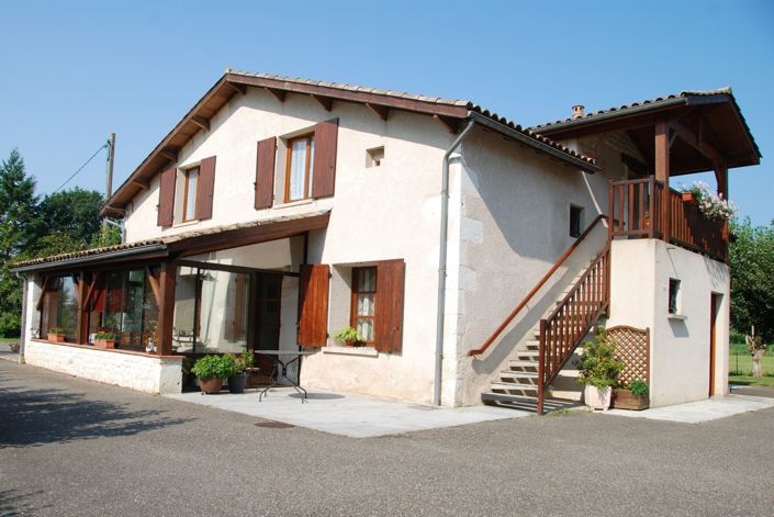 Image No.6-5 Bed Property for sale