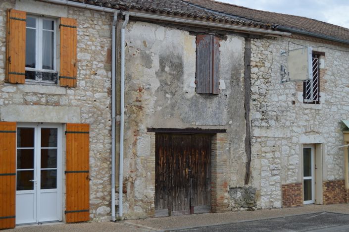 Image No.1-Barn for sale