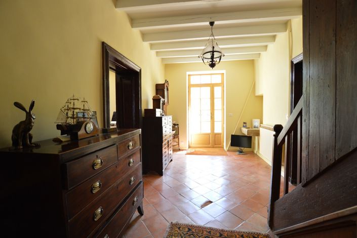 Image No.16-4 Bed Property for sale