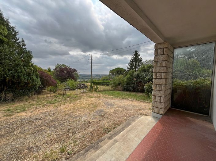 Image No.4-3 Bed Village House for sale