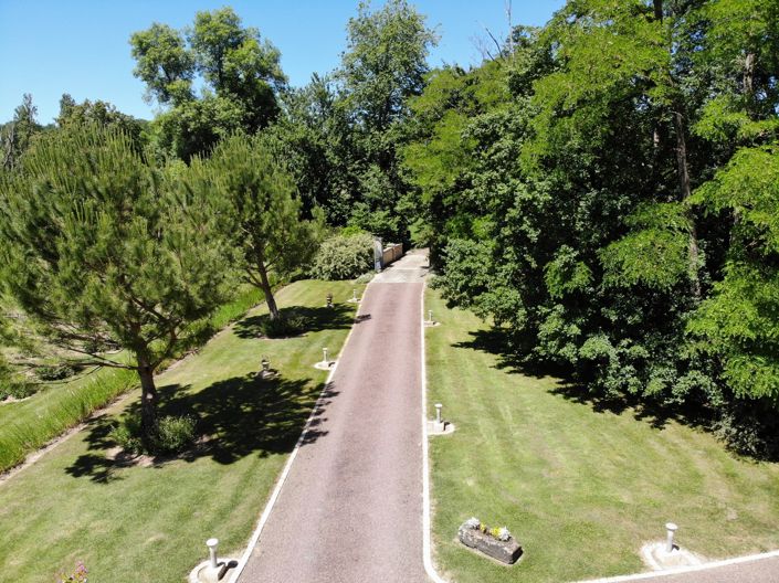 Image No.5-4 Bed Property for sale