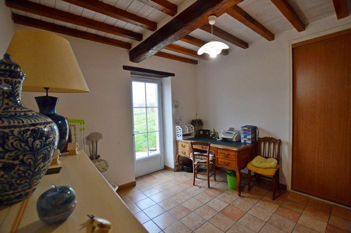 Image No.13-4 Bed Property for sale