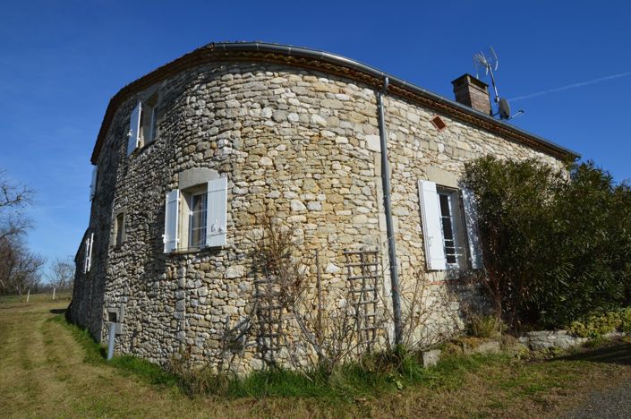 Image No.5-4 Bed Property for sale