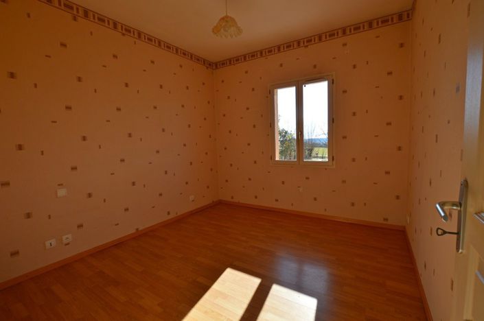 Image No.12-2 Bed Country House for sale