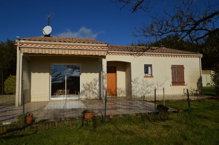 Image No.3-2 Bed Country House for sale