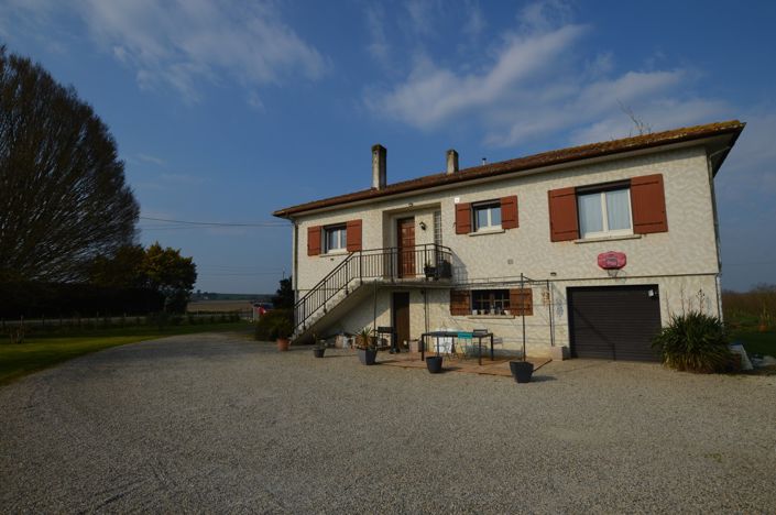 Image No.4-3 Bed Country House for sale