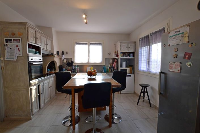 Image No.9-3 Bed Country House for sale