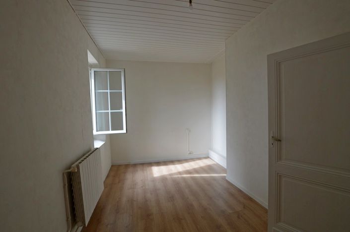 Image No.13-4 Bed Country House for sale