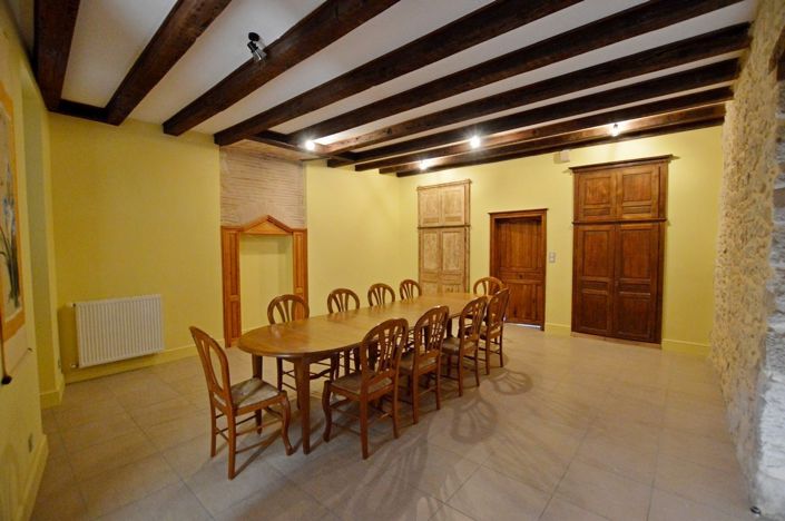 Image No.14-7 Bed Property for sale