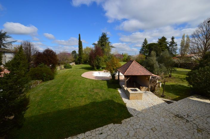 Image No.7-7 Bed Property for sale