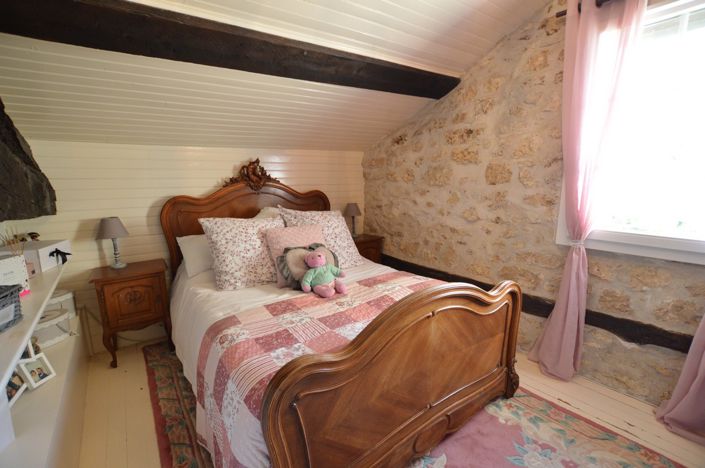 Image No.18-6 Bed Country House for sale