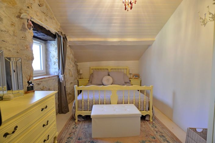 Image No.19-6 Bed Country House for sale