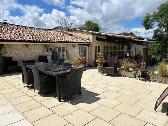 Image No.5-6 Bed Country House for sale