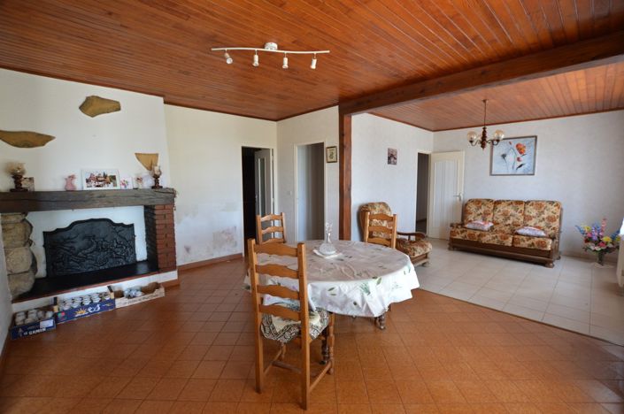 Image No.5-5 Bed Country House for sale