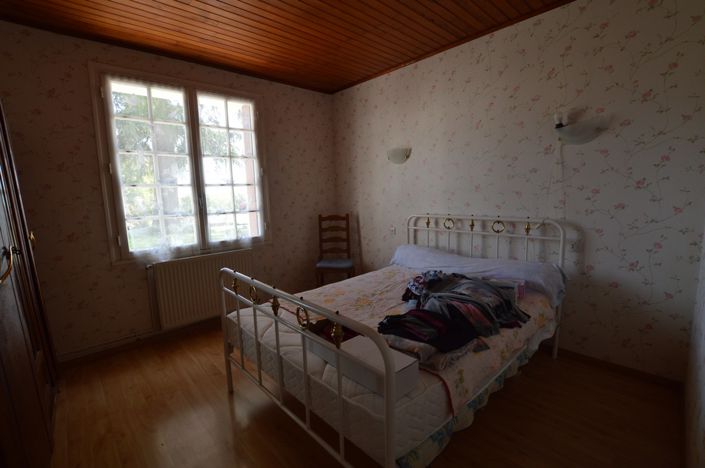 Image No.9-5 Bed Country House for sale