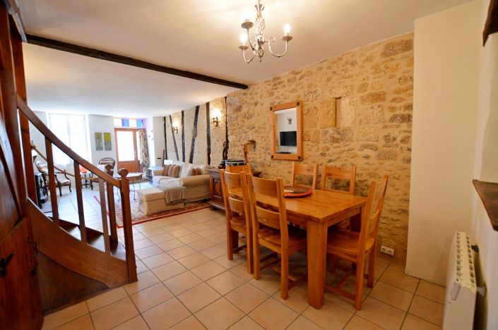 Image No.11-3 Bed Village House for sale