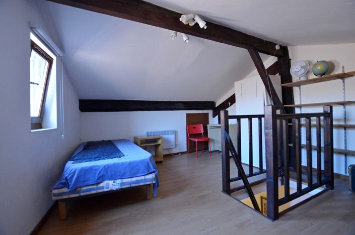 Image No.17-3 Bed Village House for sale