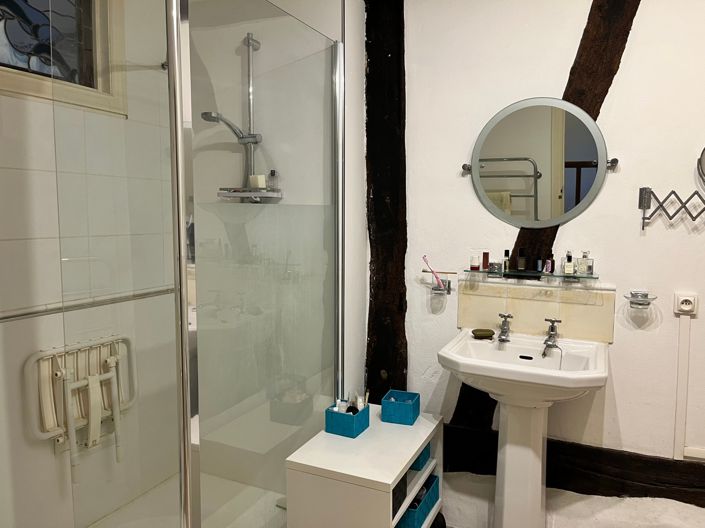 Image No.18-3 Bed Village House for sale