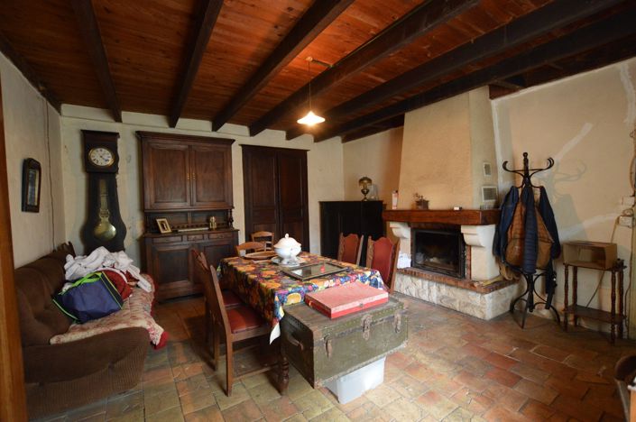 Image No.6-2 Bed Country House for sale