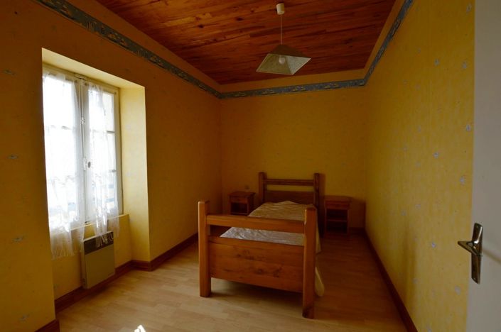 Image No.15-7 Bed Country House for sale