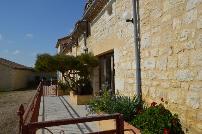 Image No.4-7 Bed Country House for sale