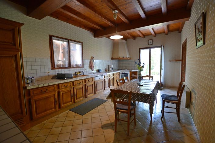 Image No.7-4 Bed Country House for sale