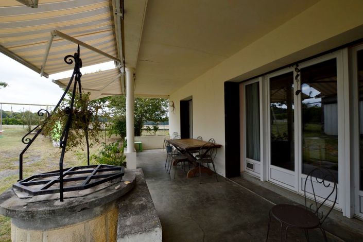 Image No.10-5 Bed Country House for sale