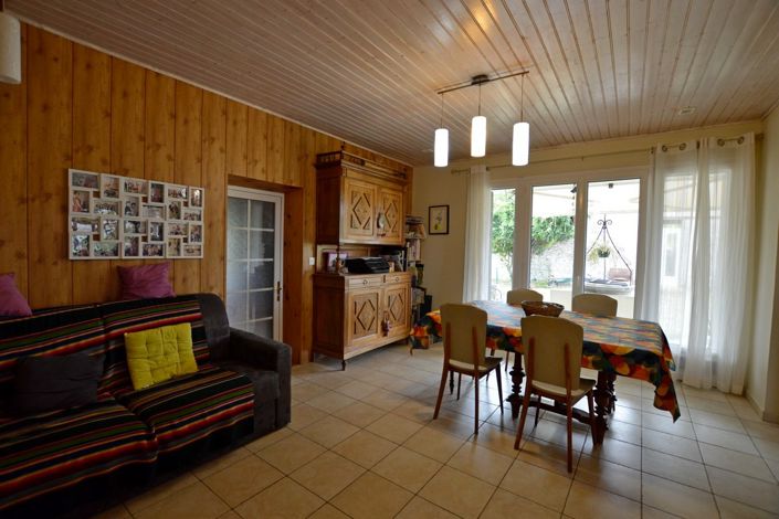 Image No.13-5 Bed Country House for sale