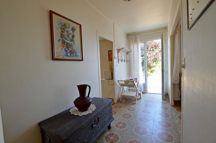 Image No.10-3 Bed Country House for sale