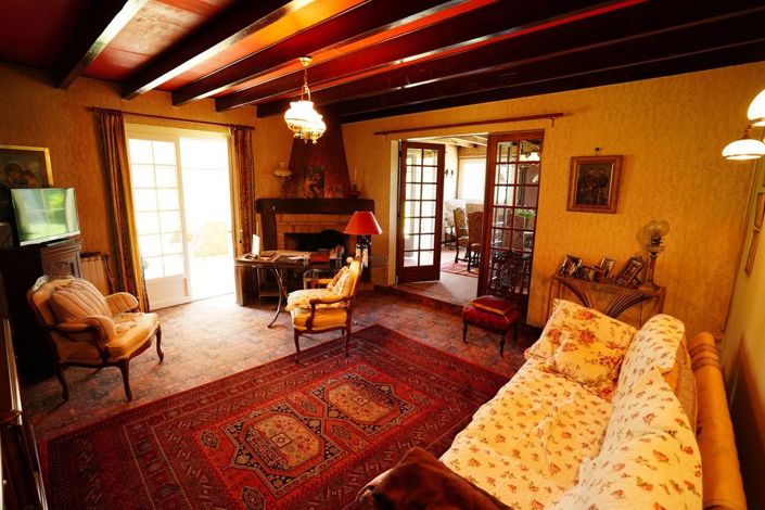 Image No.10-5 Bed Country House for sale