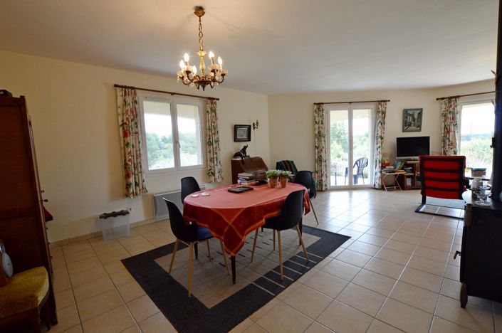 Image No.7-3 Bed Country House for sale