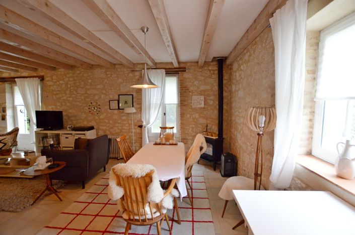 Image No.11-2 Bed Country House for sale