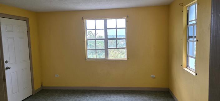 Image No.22-4 Bed House for sale