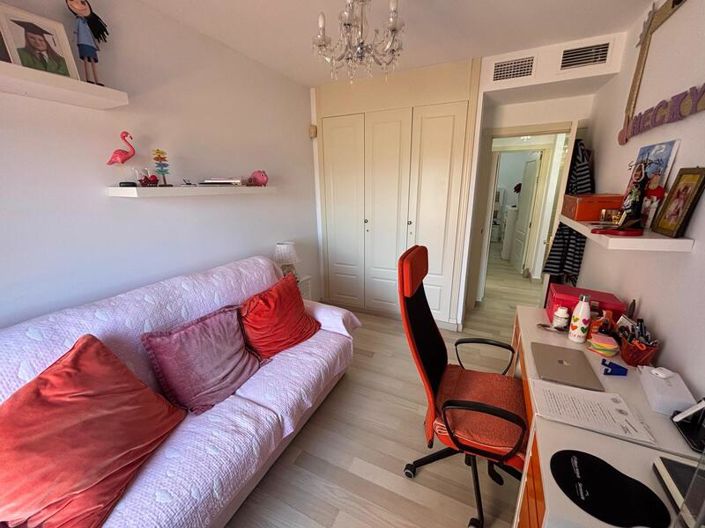 Image No.24-2 Bed Apartment for sale