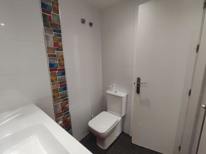 Image No.22-2 Bed Townhouse for sale