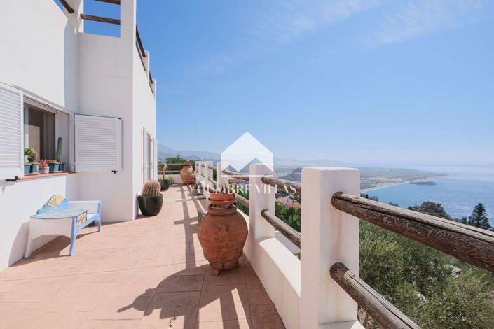 Image No.21-8 Bed Villa for sale