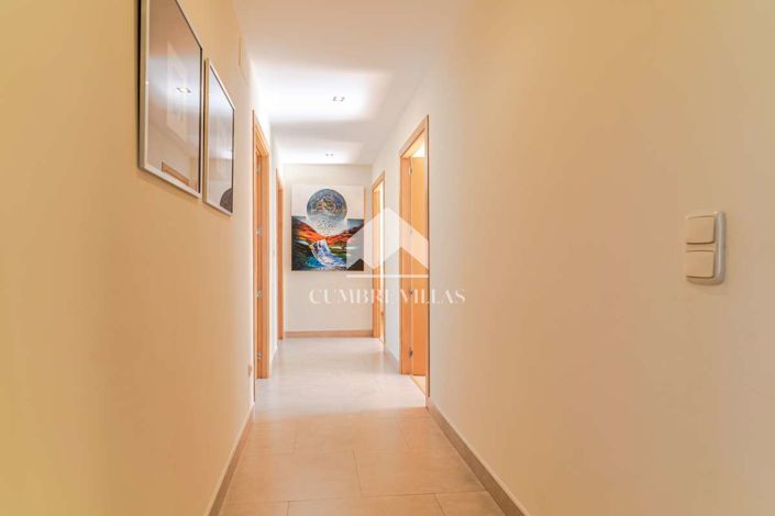 Image No.37-4 Bed Villa for sale