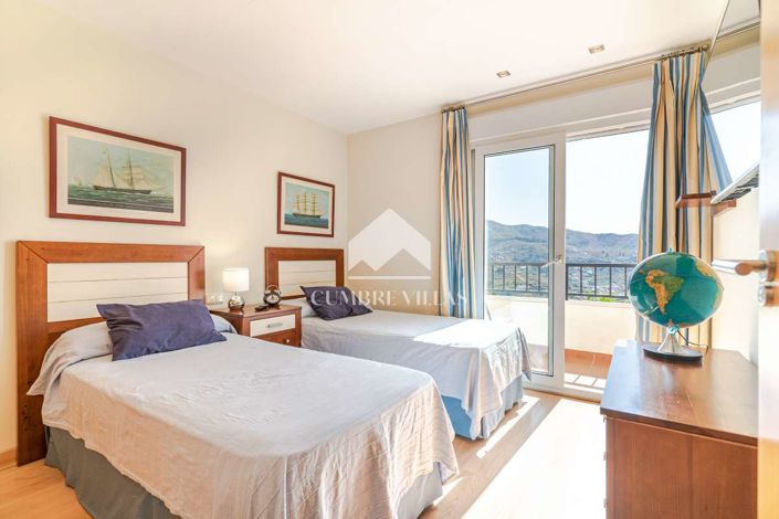 Image No.42-4 Bed Villa for sale