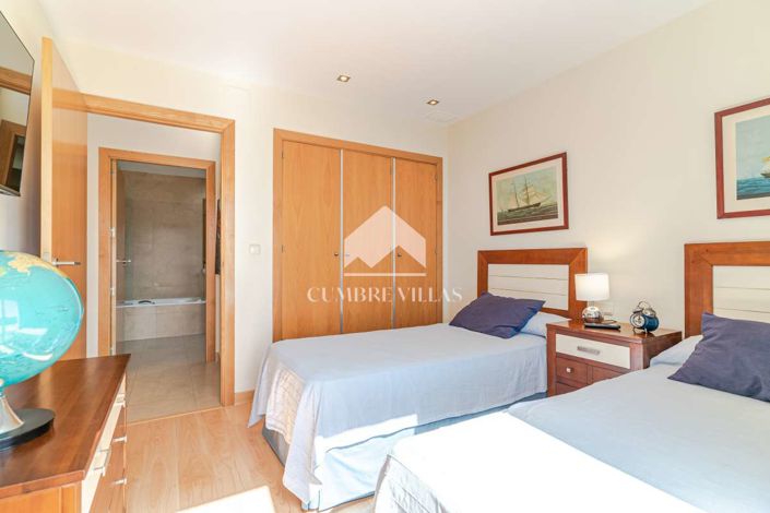 Image No.43-4 Bed Villa for sale