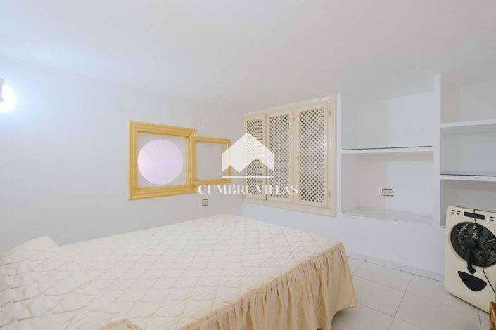 Image No.55-5 Bed Villa for sale