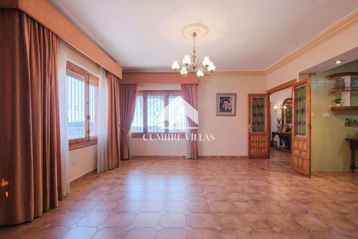 Image No.13-4 Bed Villa for sale