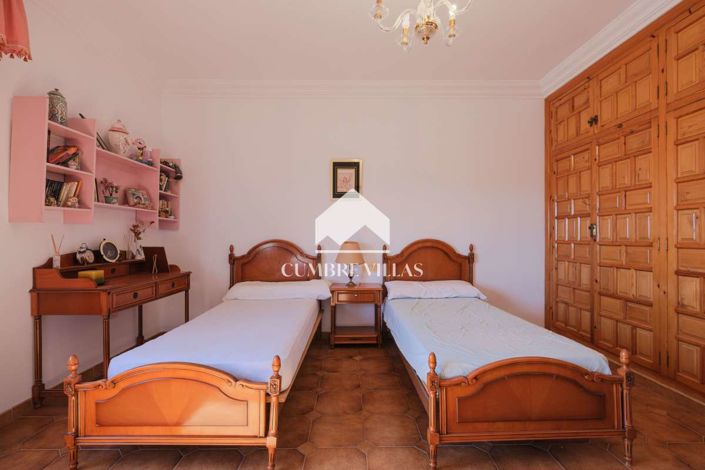 Image No.28-4 Bed Villa for sale