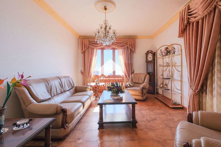 Image No.37-4 Bed Villa for sale